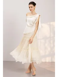 Tiered Lace Scalloped Hem Chiffon Maxi Skirt in Light Yellow - 3