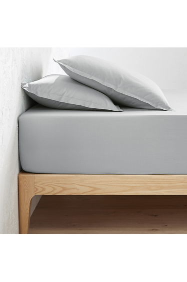 Scenario Cotton Percale Fitted Sheet, 40cm Flap product thumbnail 3