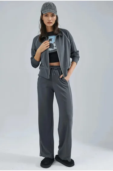 Modal Touch Zippered Sweatshirt & Pants Two-Piece Set Bersan Collection