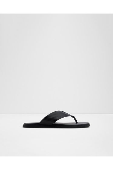Maximo / Flat Sandals