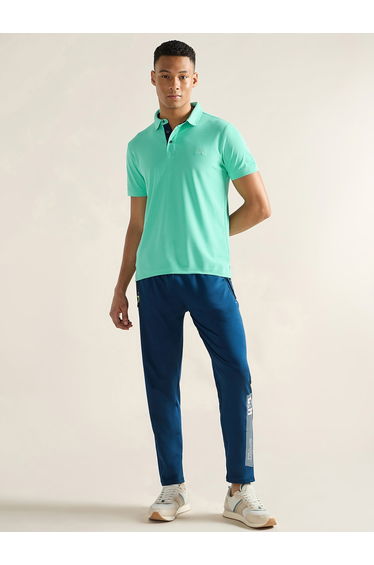 Men Green Solid Knitted Polo