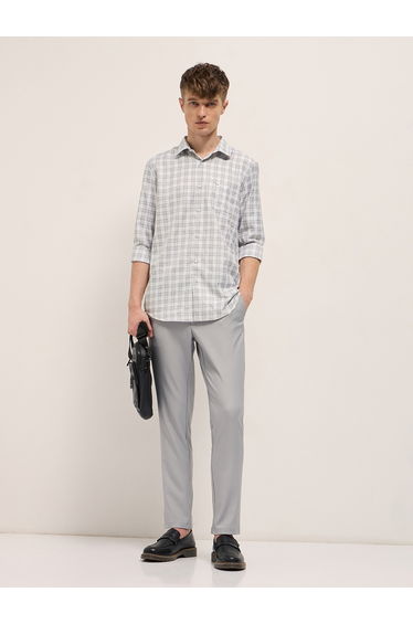 Men Checked Long Sleeves Shirt