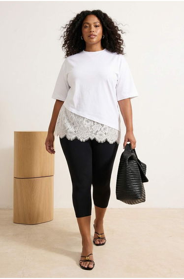 Ecru Hem Lace Detailed Plus Size T-Shirt