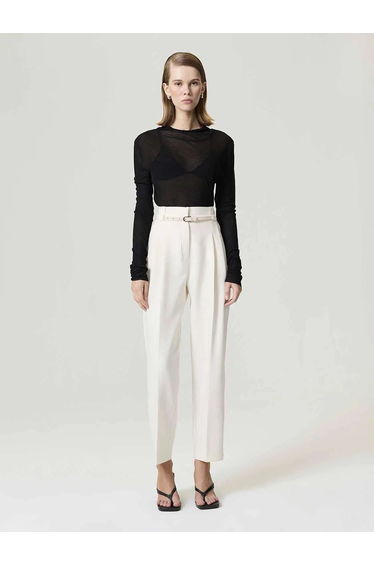 Black Belt Detailed Pants