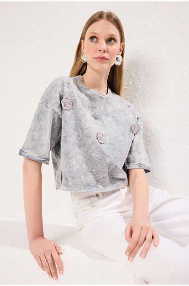 Grey Washed Floral Relaxed/Comfortable Crop Knit T-Shirt