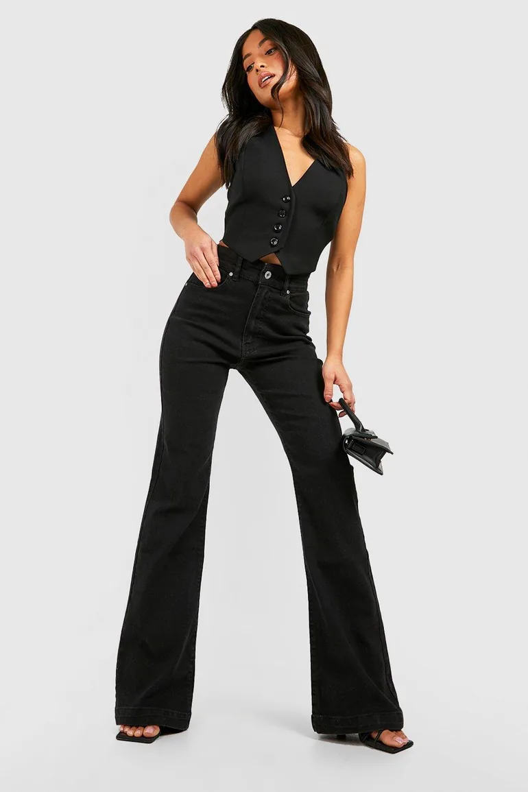 Petite 30" Leg High Waist Flared Leg Jean - black - 2