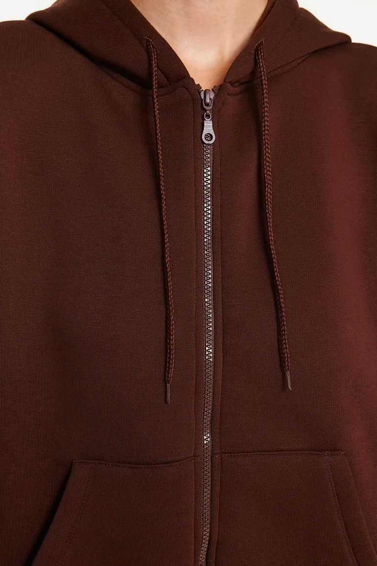 Brown Oversize/Comfortable Fit Basic Hooded Knitted Sweatshirt with Fleece Inside  . - 4