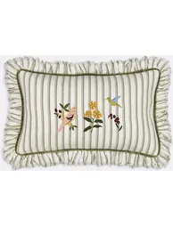 غطاء شيفون لا ريدوت انتيريورز باللون الأبيض