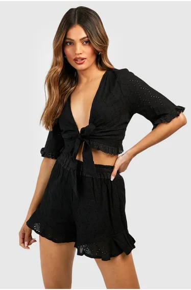 Broderie Knot Top & Ruffle Hem Shorts - black