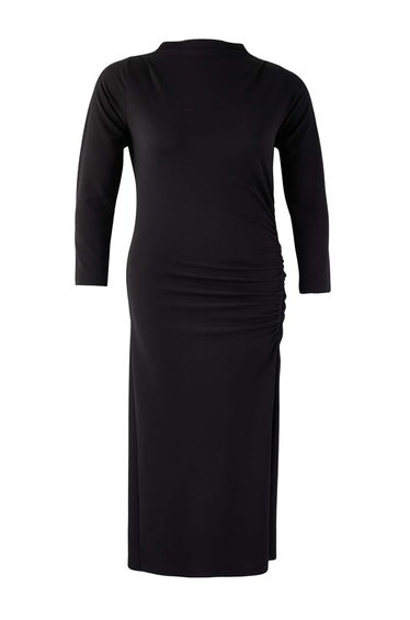 Black Slit Detailed Crepe Knitted Plus Size Dress