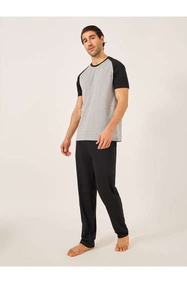 Colorblock Raglan Sleeve T-Shirt and Pyjama Set