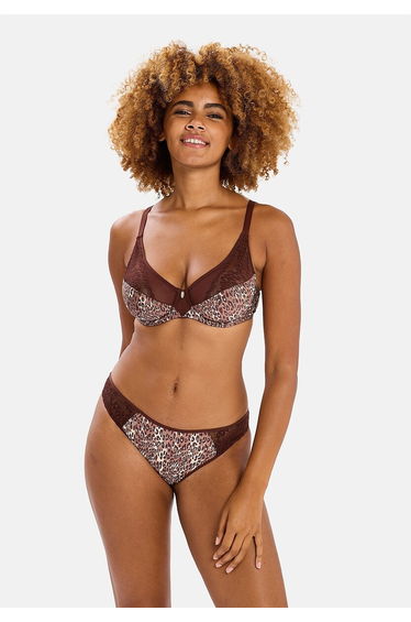 Naia Briefs