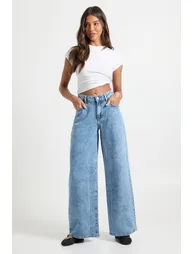 Basics Mid Waist Boyfriend Jean - acid wash mid blue