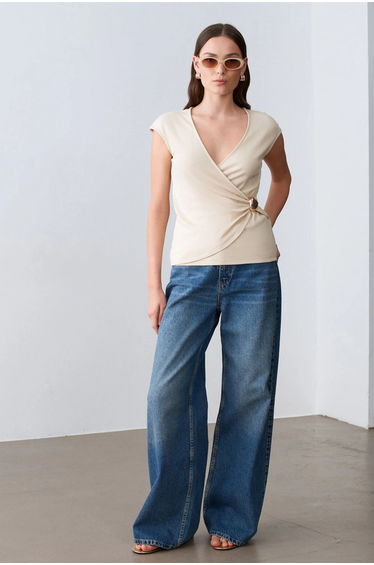 Dilvin Women’s Slim Fit Wrap Blouse