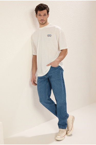 Medium blue 100% Cotton Essential Fit Jeans