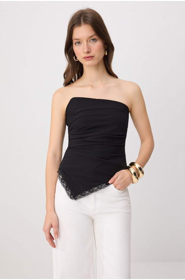 Black Fitted/Bodycon Strapless Sleeveless Lace Detailed Crop/Short Crepe Knitted Blouse