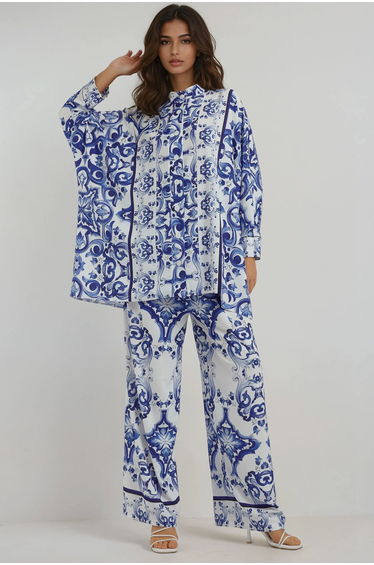 Two-Piece Set with Flowering Pattern