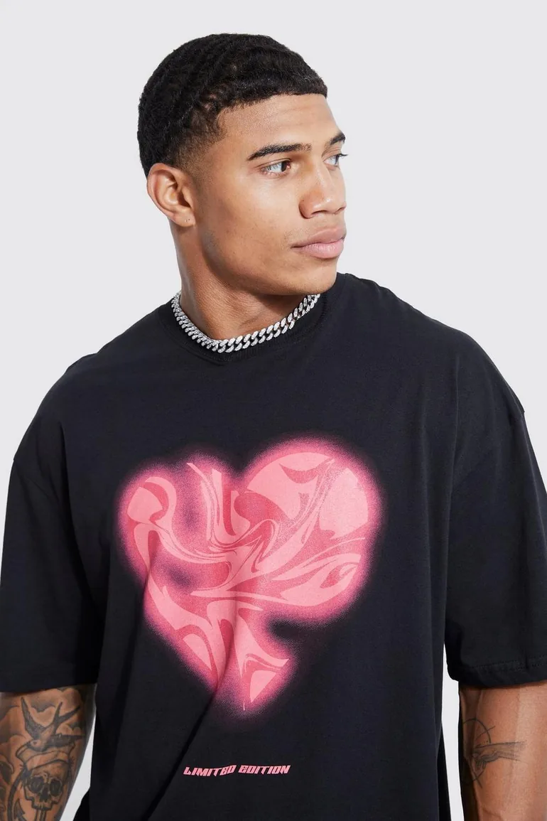 Oversized Marble Heart Graphic T-shirt - black - 2