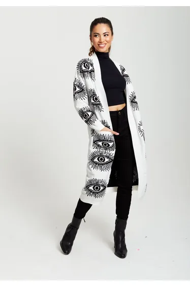 كارديغان أبيض محبوك بأكمام طويلة