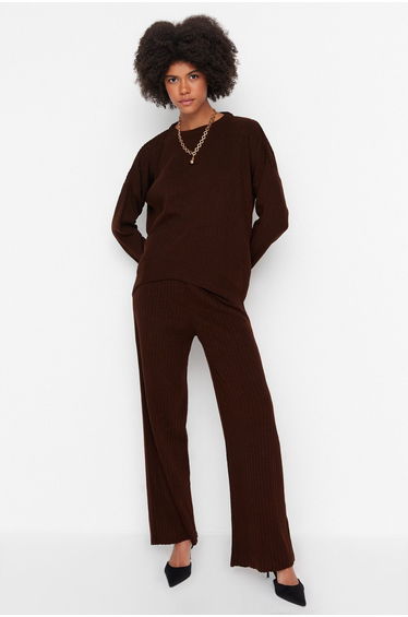 Two-Piece Set - Brown - Regular fit