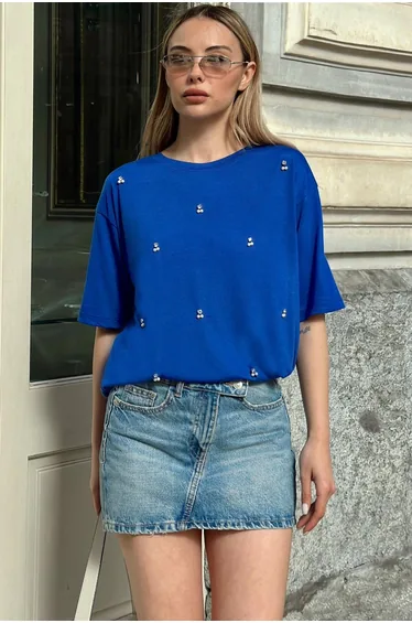 Women's Saks Crew Neck Oversize Pearl and Stone Embroidered T-Shirt