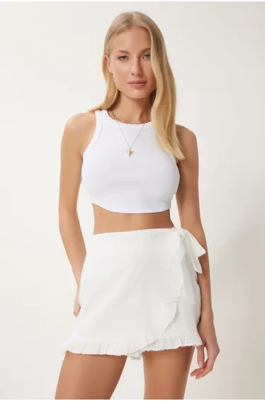 Women's Bone Scalloped Woven Mini Shorts Skirt
