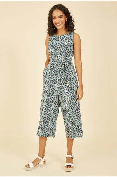 جمبسوت بأرجل قصيرة و عريضة بطبعة أزهار