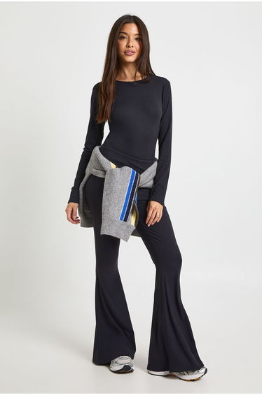 Ultra Soft Long Sleeve Bodysuit - black