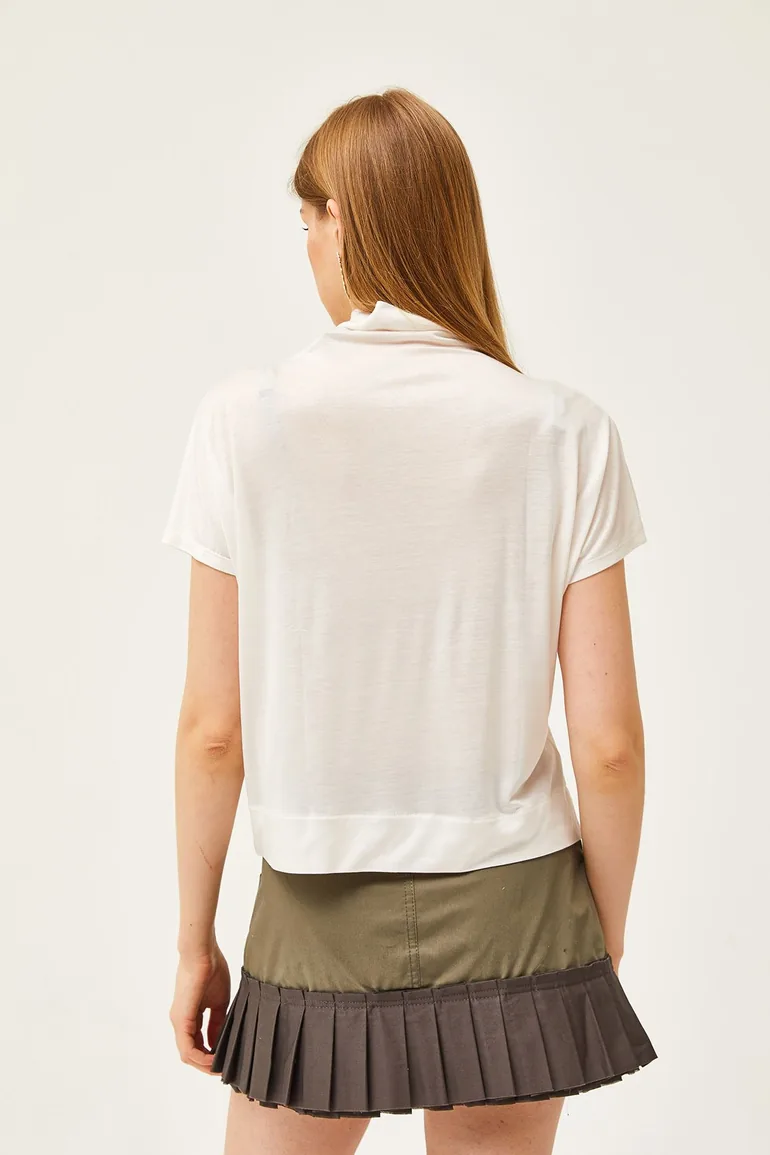 Women's White Stand Collar Bat Flowing Blouse - 6