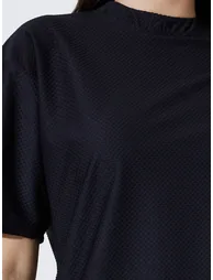 Black Oversized Textured Round Neck T-Shirt - 3