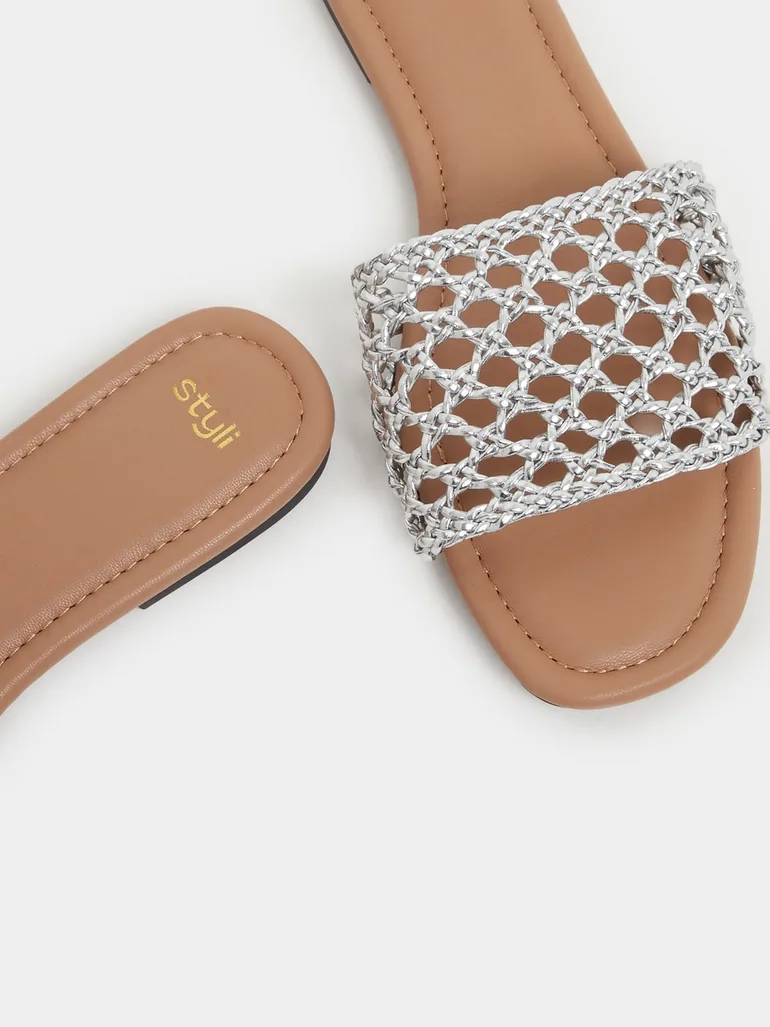 Woven Design Open Toe Flat Sandals - 3