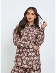 Women Printed Oversized Short and Trousers Co-Ords - 2