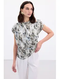 Pleated Sleeveless Blouse - 4
