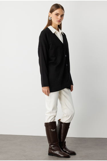 Mizalle Extra Oversize Low Sleeve Basic Fine Knit Cardigan product thumbnail 2