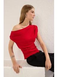 Red Gathered/Draped Detailed Flowy Asymmetric Collar Knitted Blouse - 1