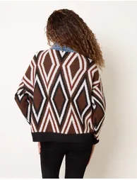 Diamond Jumper With Denim Collar - 3