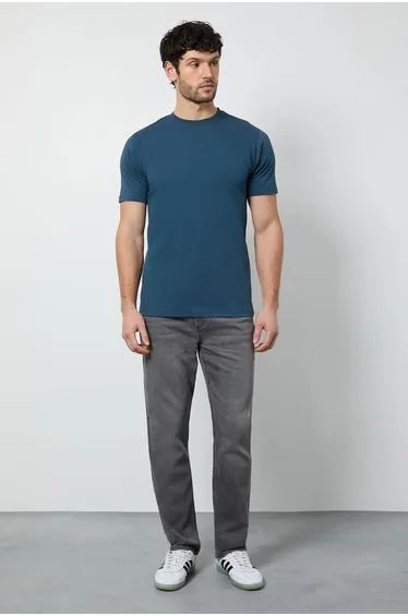 تيشيرت بيرتن كحلي بأكمام قصيرة