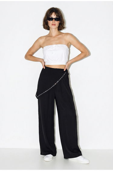 LUCCI Wide Leg Pull-On Trousers