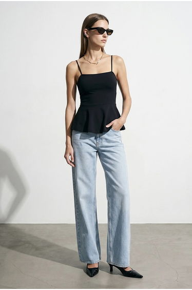 DILVIN Fitted Square-neck Frilly Cami Top