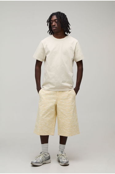 Baggy Longline Camo Twill Short - sand