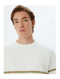 سويتشيرت كوتون أبيض بأكمام طويلة - 1