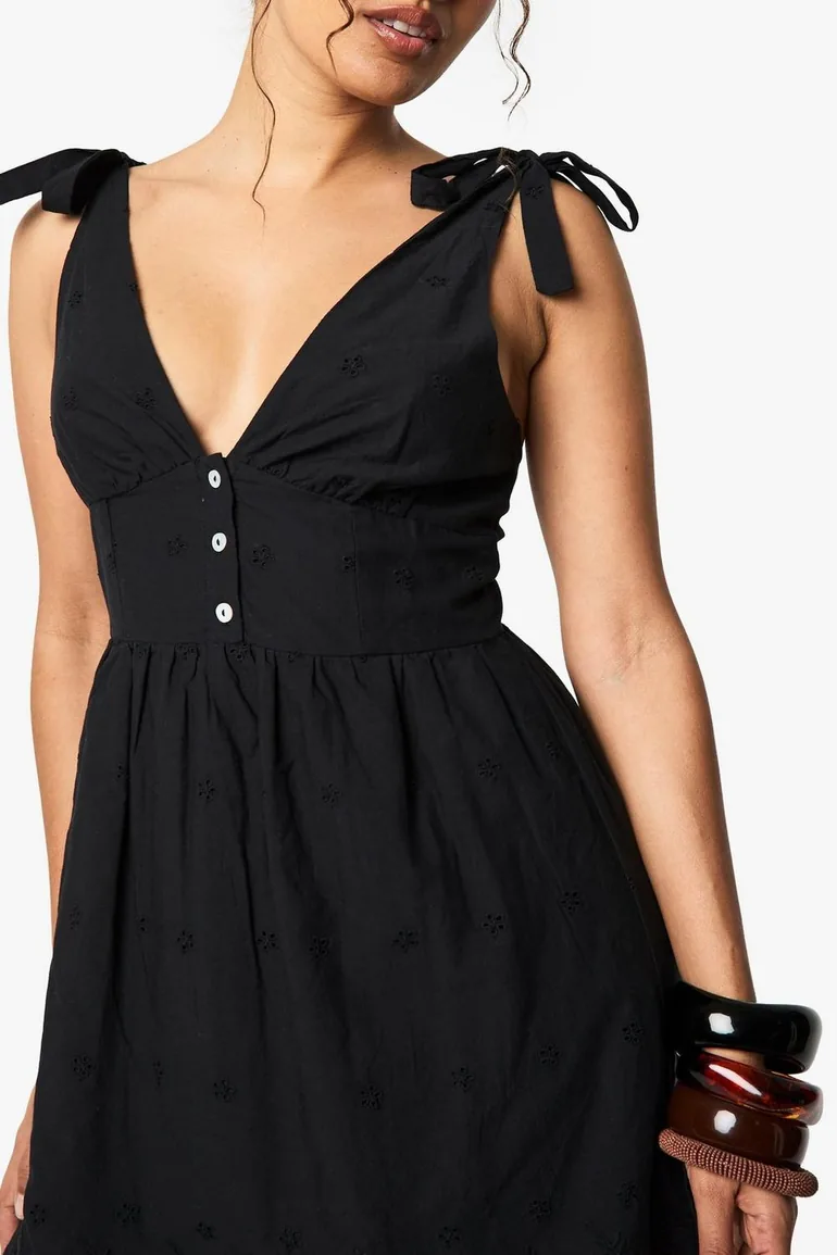 Broderie Strappy Tie Detail Mini Dress - black Boohoo Black : Party Dresses  : VogaCloset Iraq