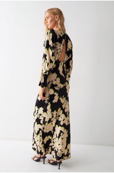 Petite Shadow Floral Print Premium Satin Batwing Dress product thumbnail 4