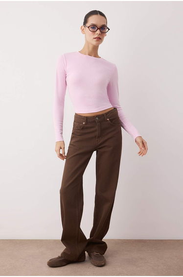 Light Pink Premium Viscose Crew Neck Crop Stretchy Knitted top