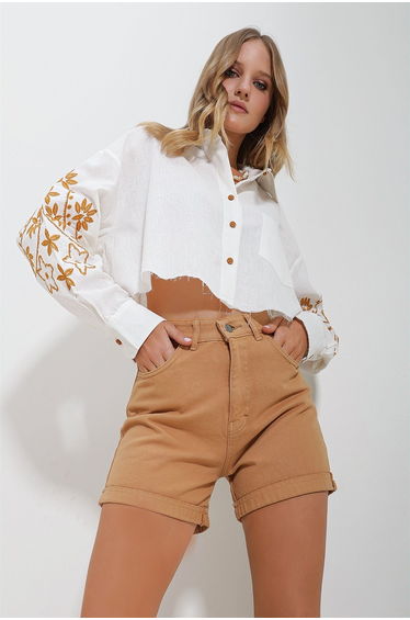 Women's White Embroidered Sleeves Single Pocket Crop Shirt