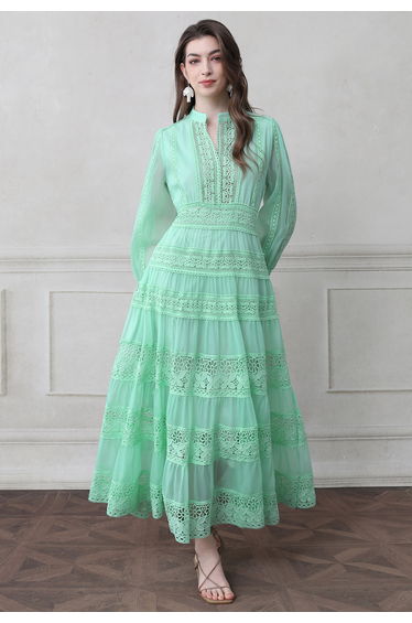 Savvy Elegance Notch Neck Floral Lace Panelled Maxi Dress in Mint