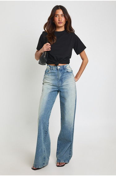 Shoulder Pad Knot Hem T-Shirt - black