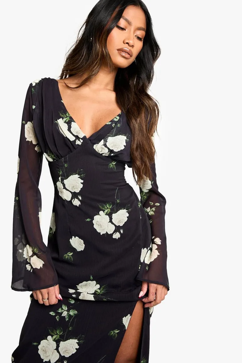 فستان ماكسي شيفون بياقة عميقة بطبعة أزهار - أسود - 3