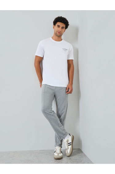 Men White Graphic Print Crew Neck T-Shirt