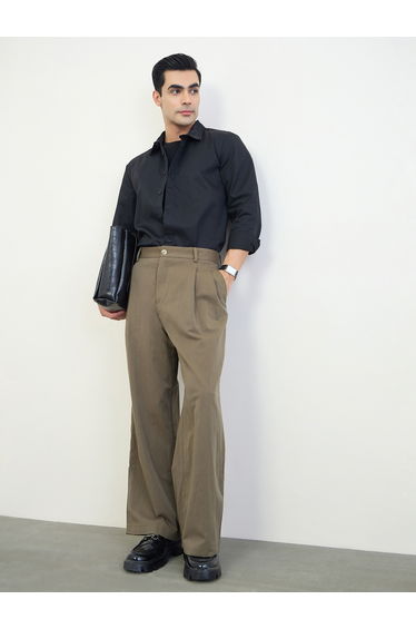 Men Regular Fit Solid Shirt